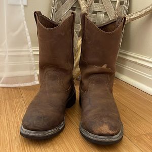 Men’s boots 7.5